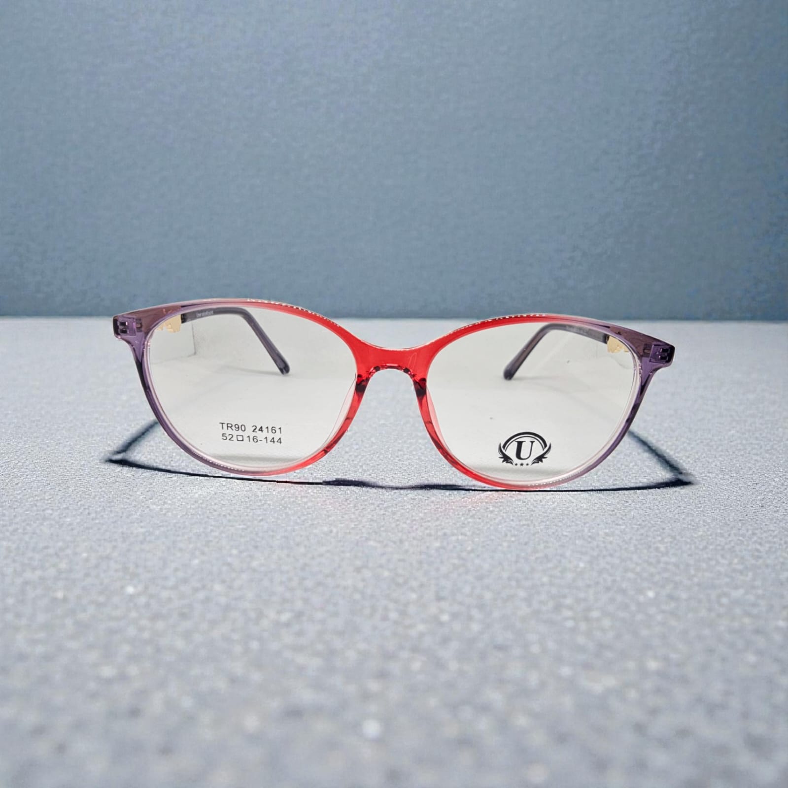 UO 24161 SIZE 52 16 144
