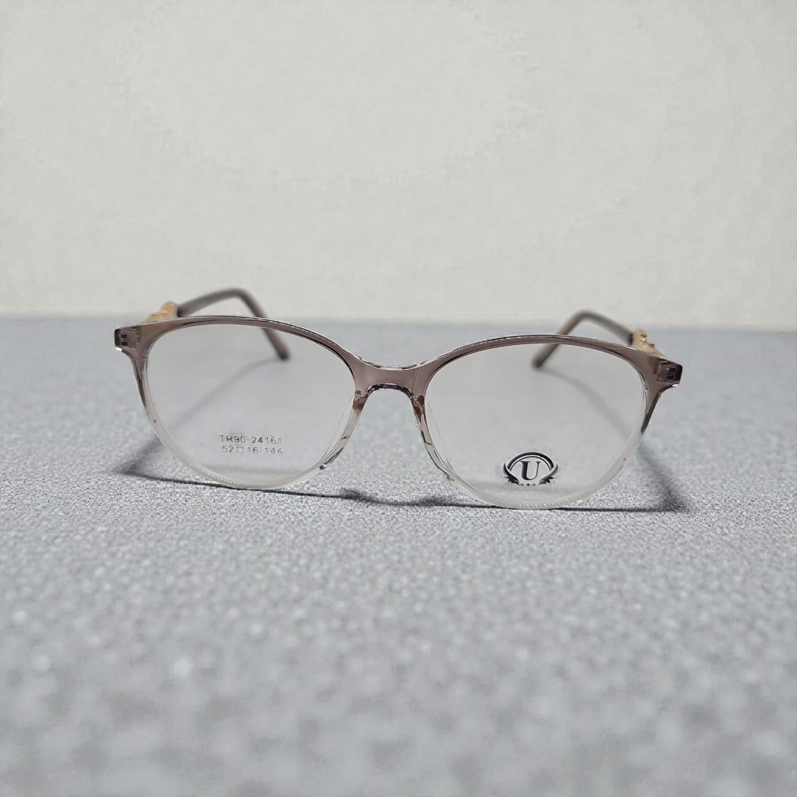 UO 24161 SIZE 52 16 144