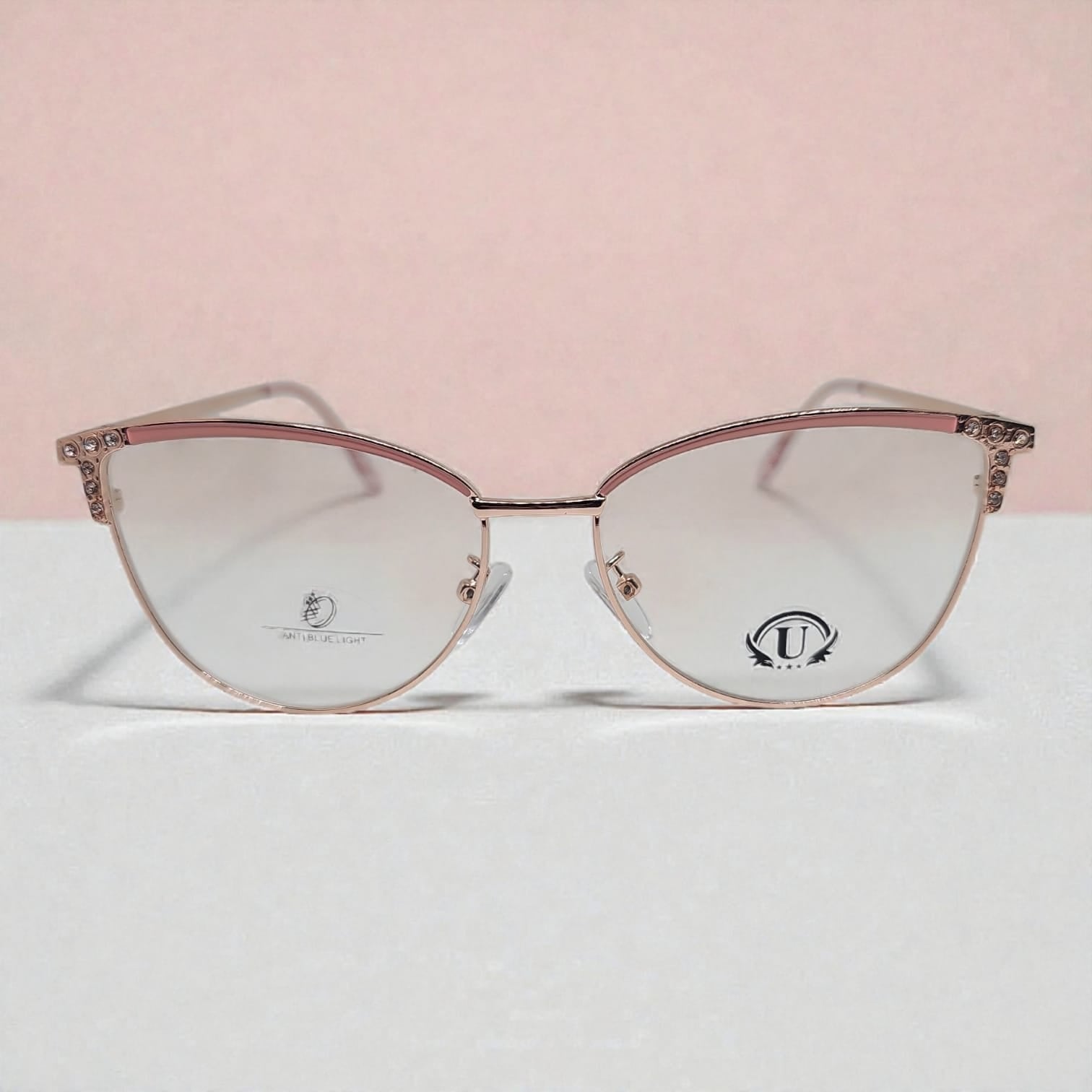 UO  1098 SIZE 53 15 145