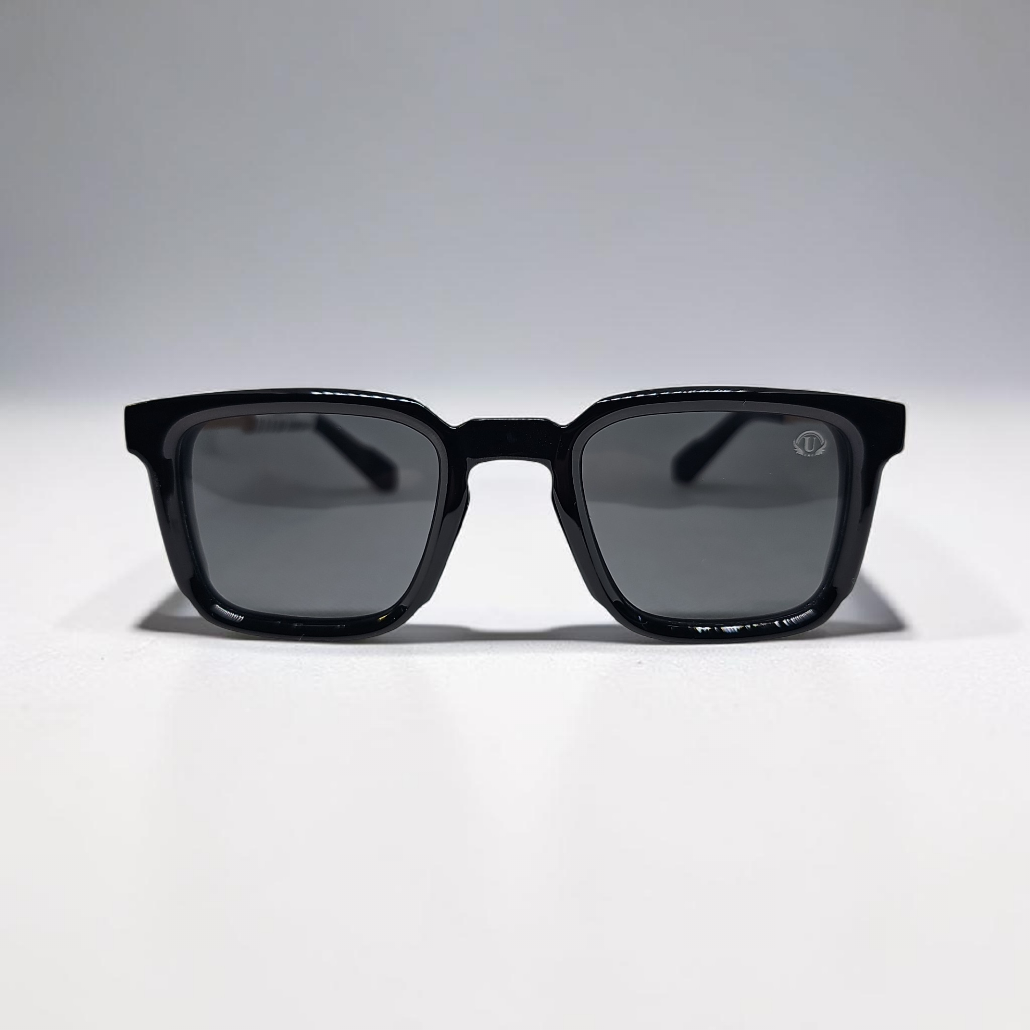 Uo m11 43 48 24 142