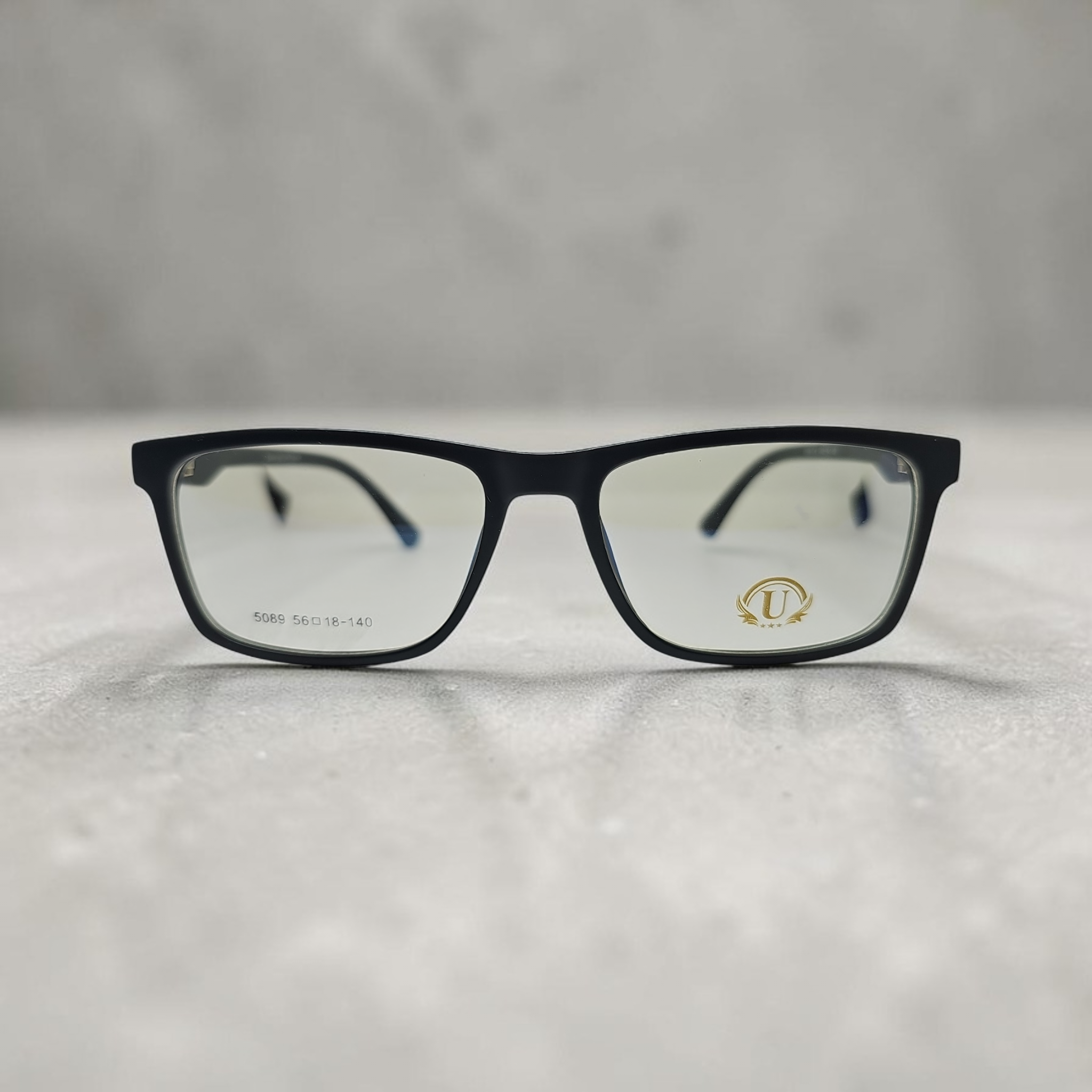Uo 5089 size 56 18 140