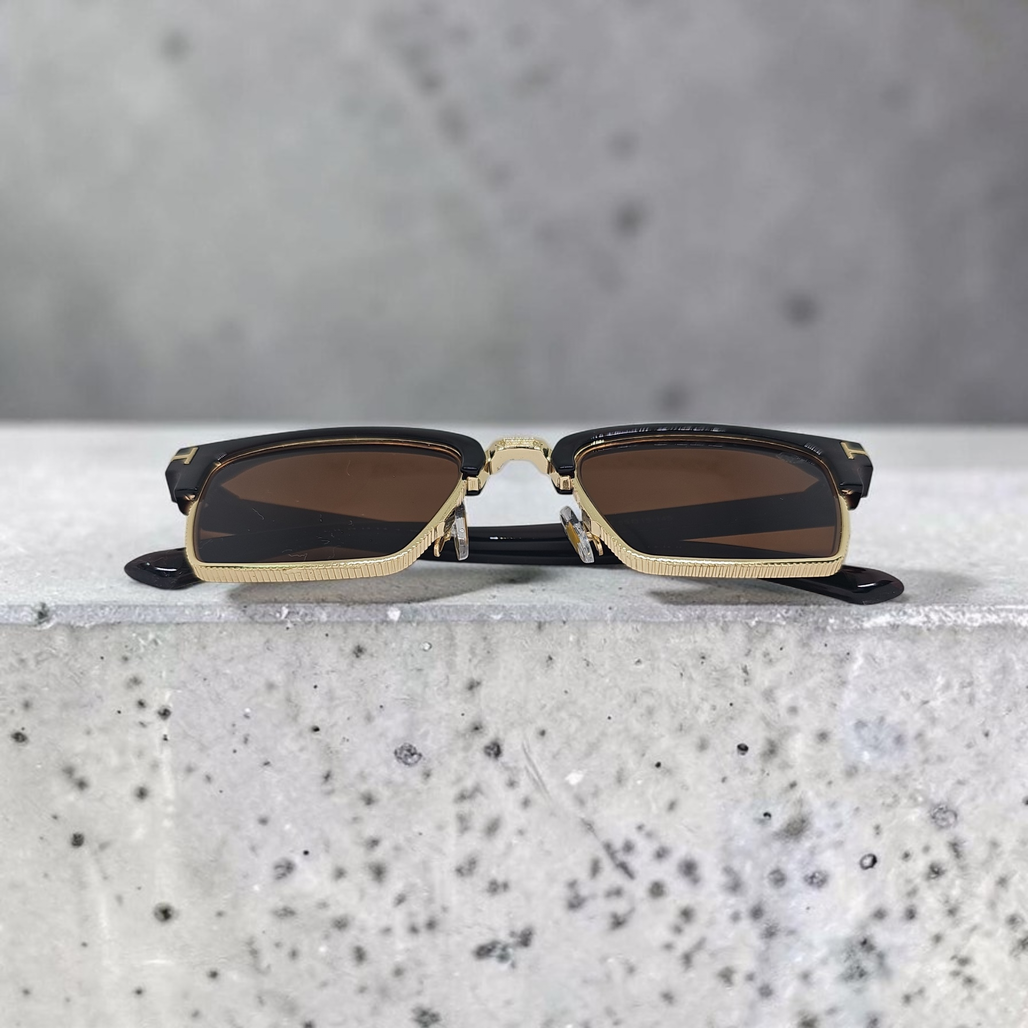 Uo 9823 size. 55 15 145