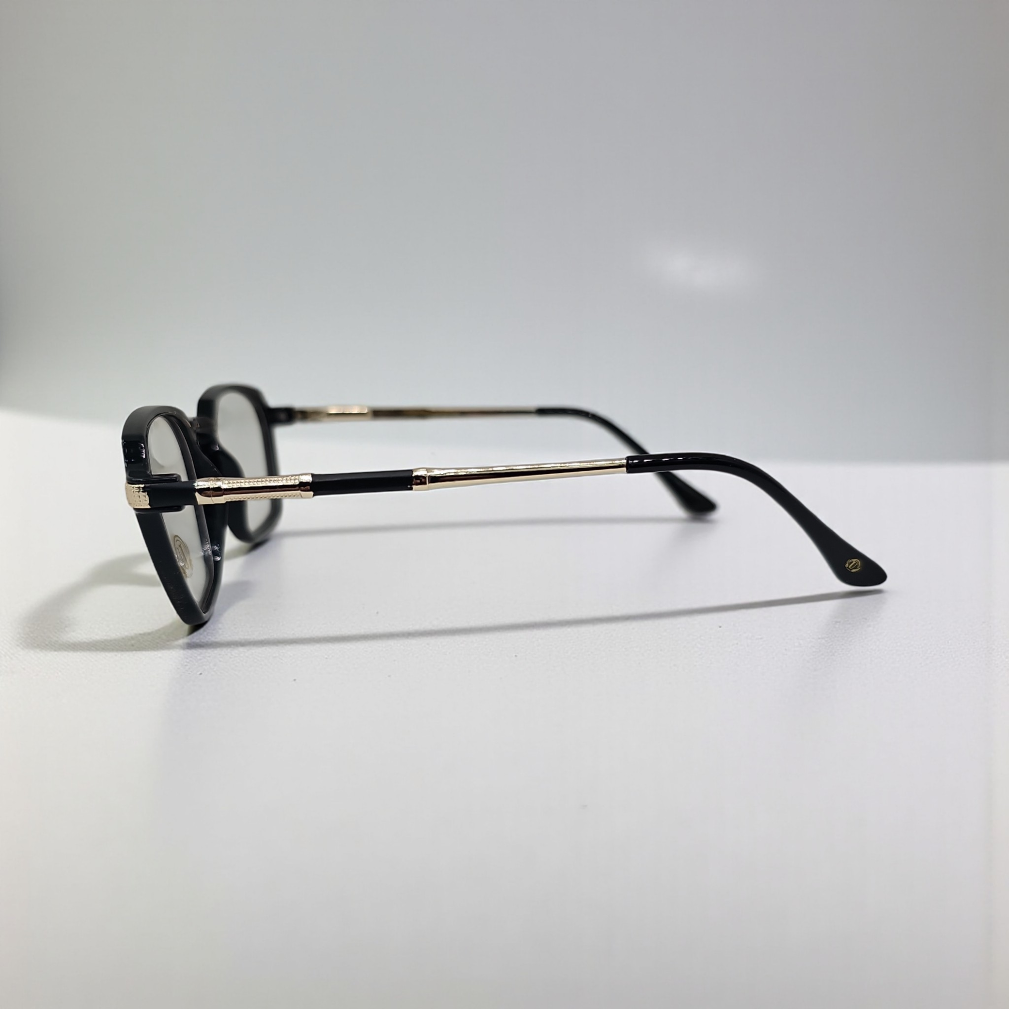 U0 36023 size. 49 21 140