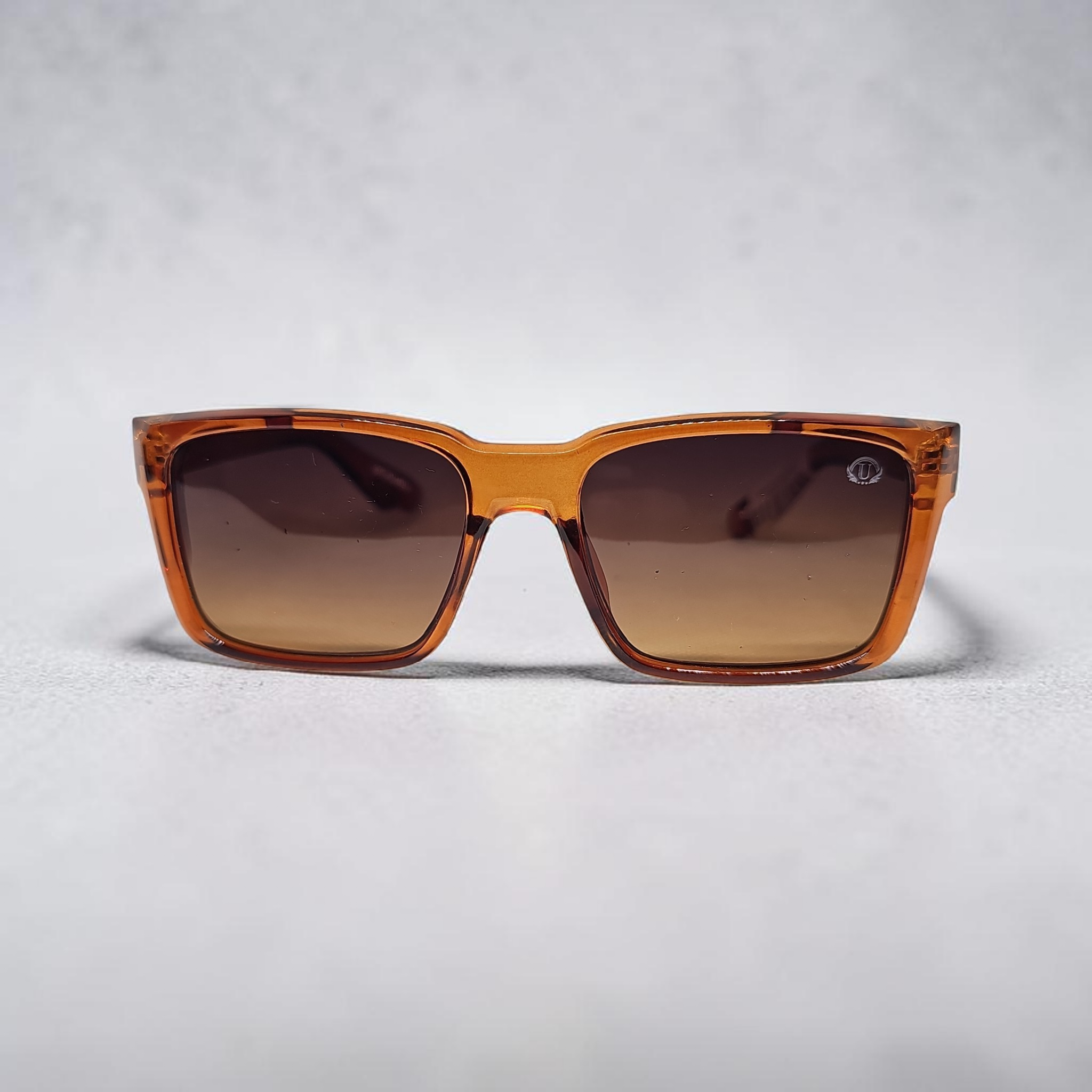 Uo m11 35 size 54 17 146