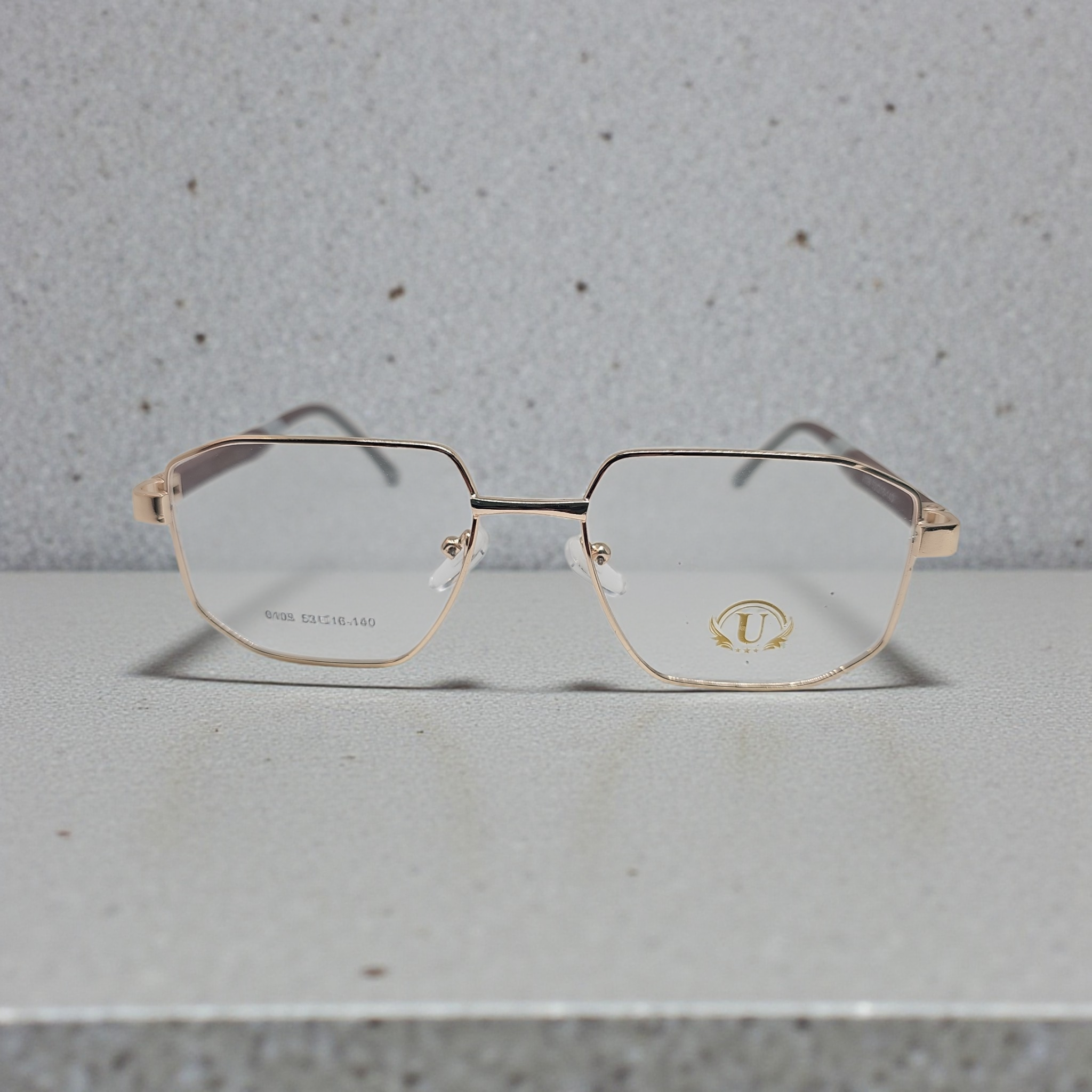 Uo  M 0109 size 53 16 140