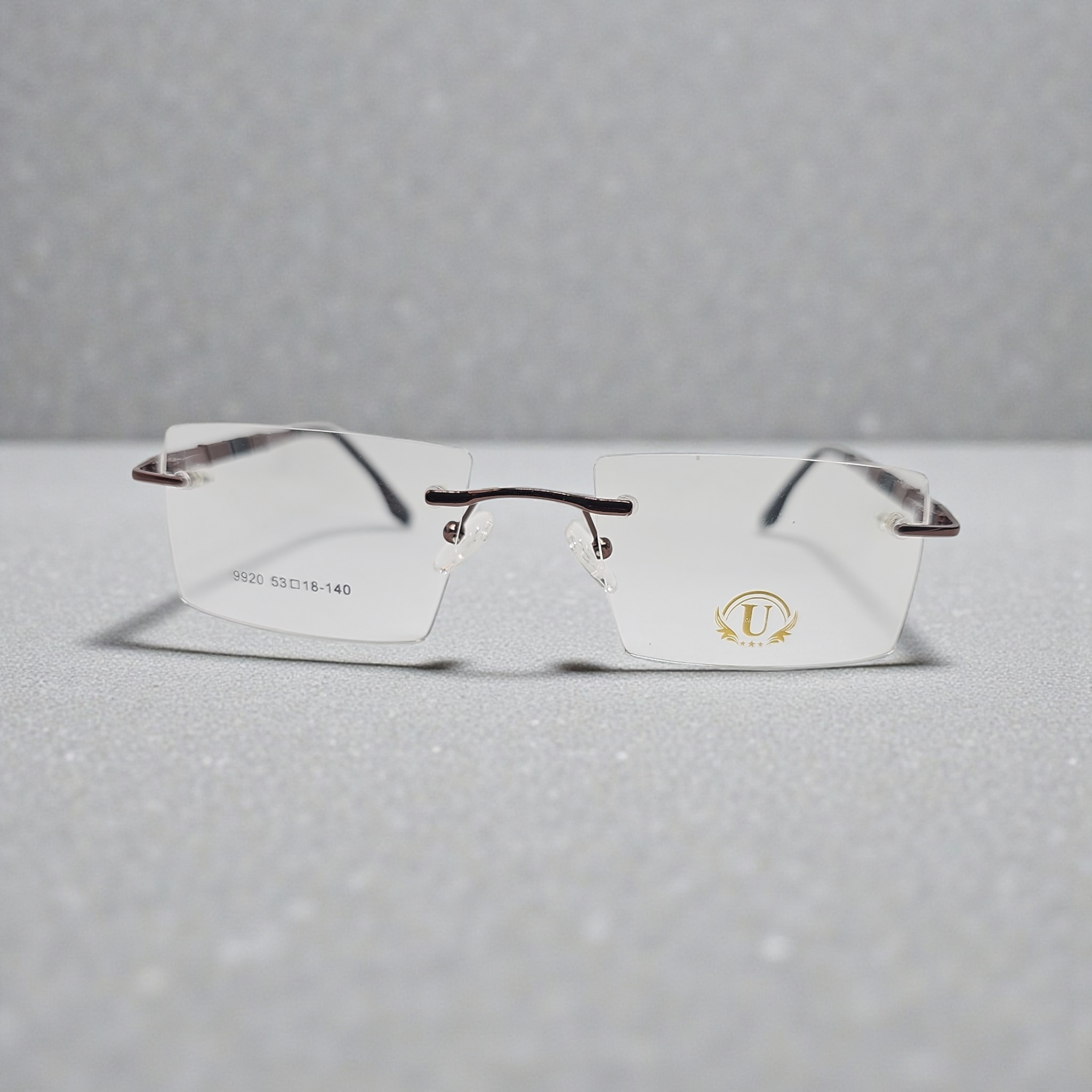 Uo 9920 size 53 18 140