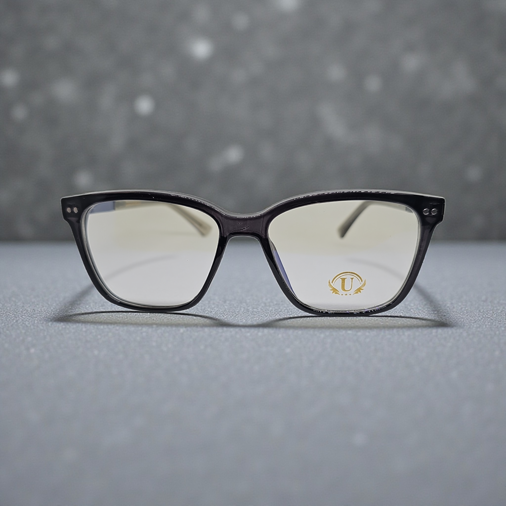 Uo gents plastic dark gray