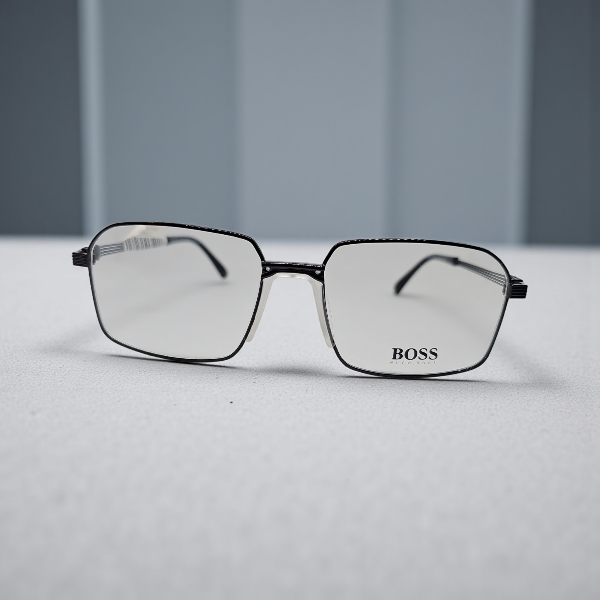 Hugo boss 120379 size 52 18 140