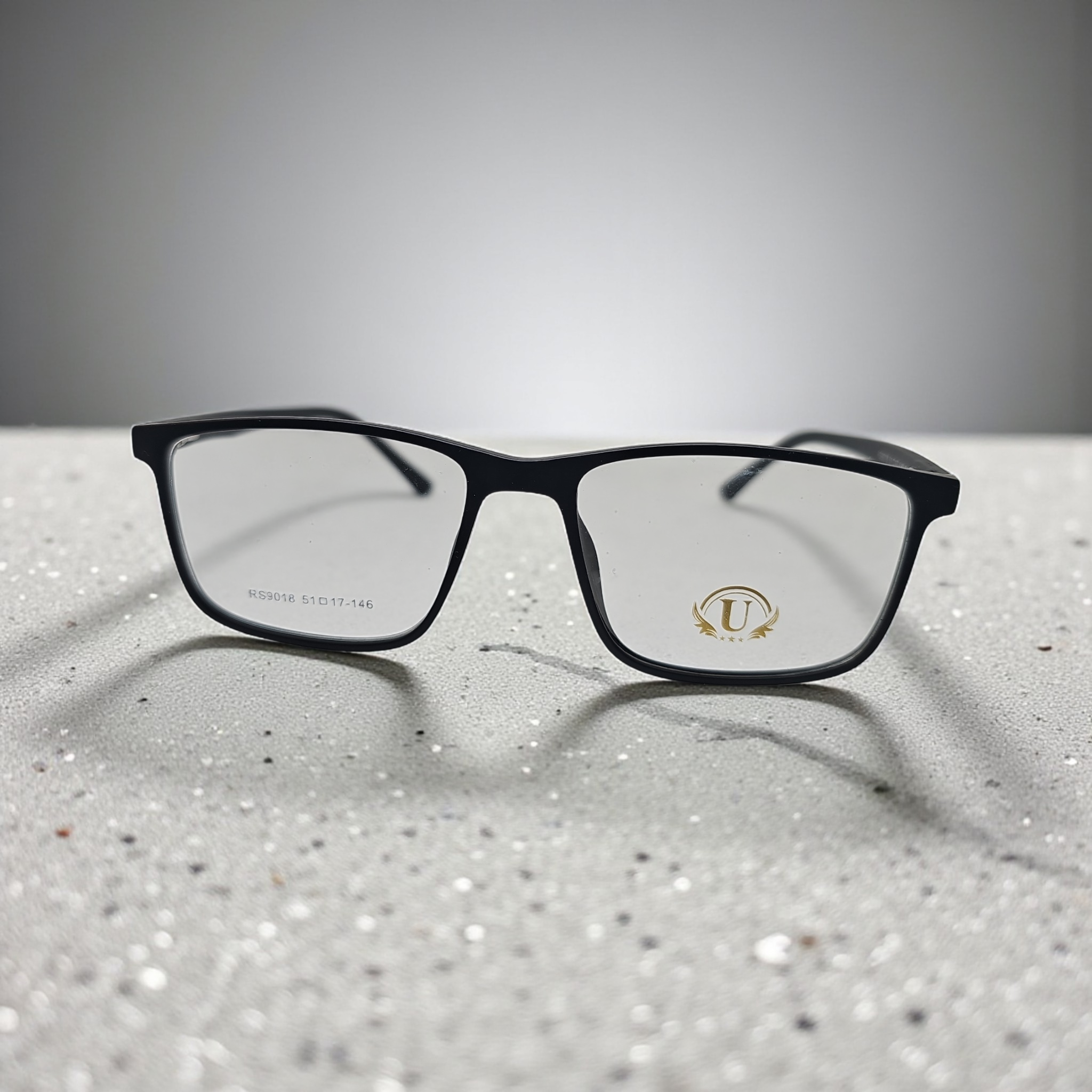 Uo 9018 size 51 17 146