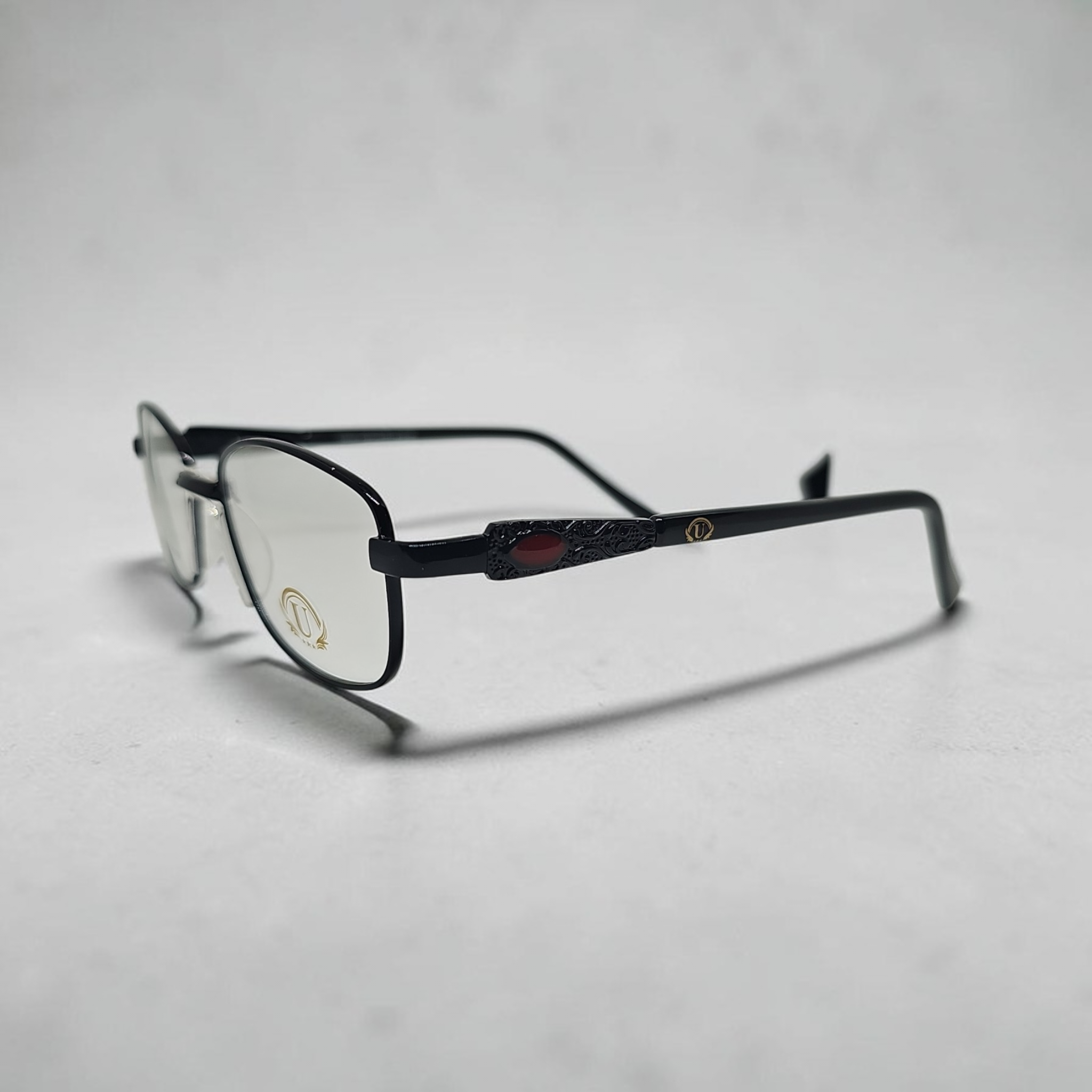 Uo 6157 size 48 17 138