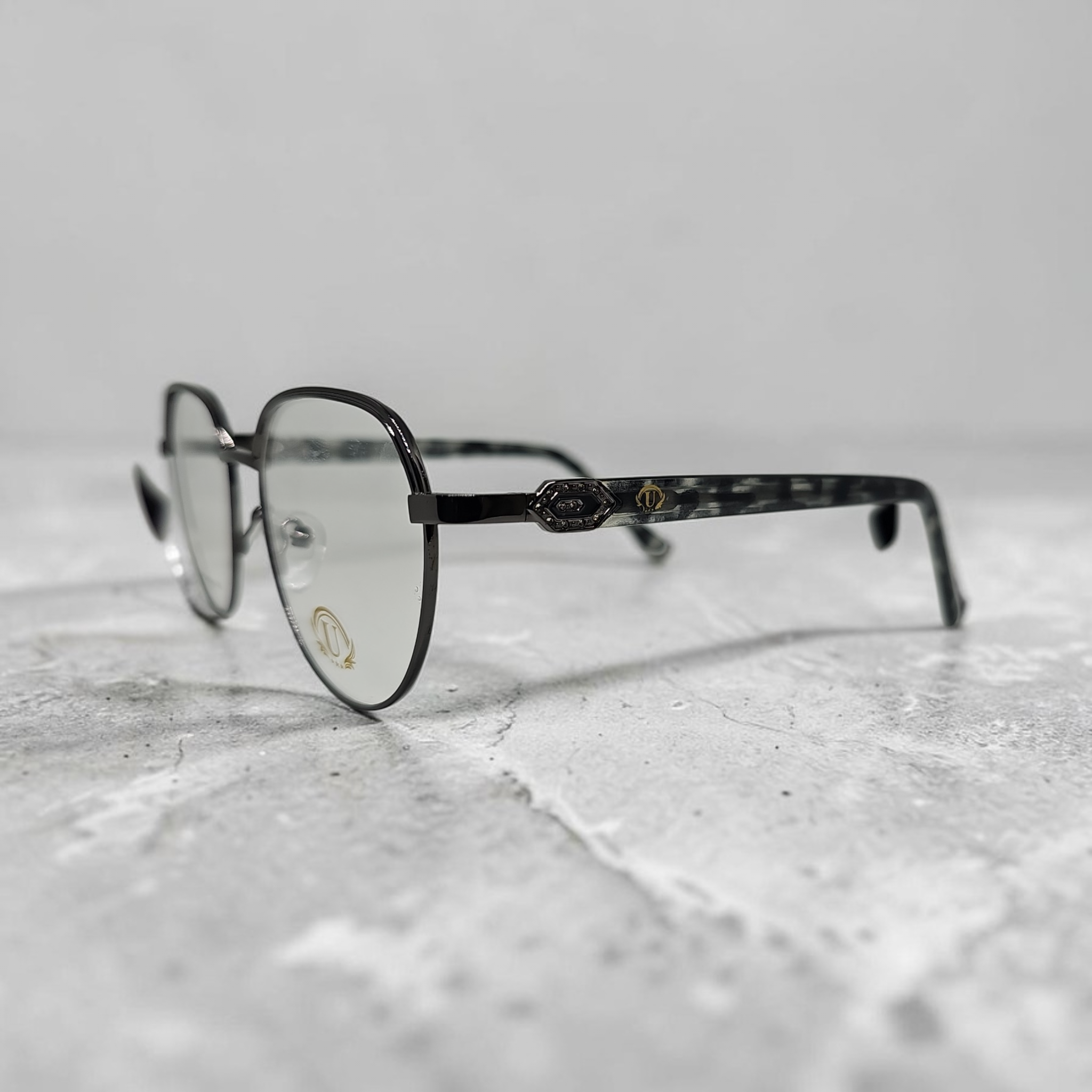 Uo 9905 size 48 18 138