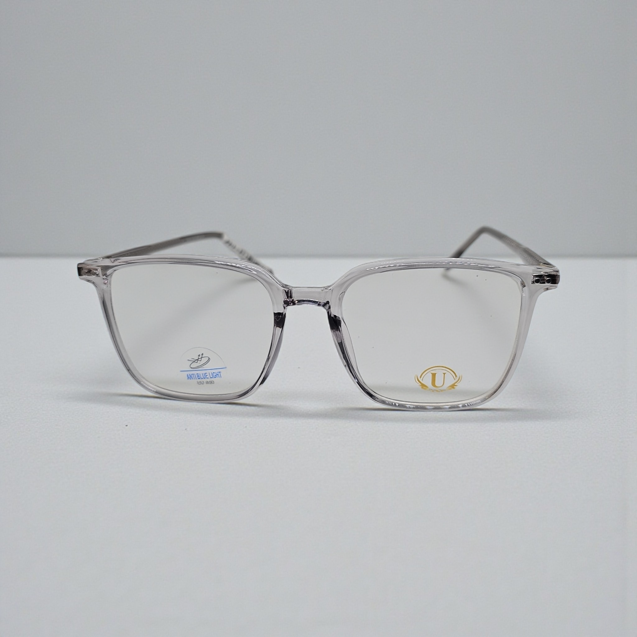 Uo 8406. Size 52 19 146
