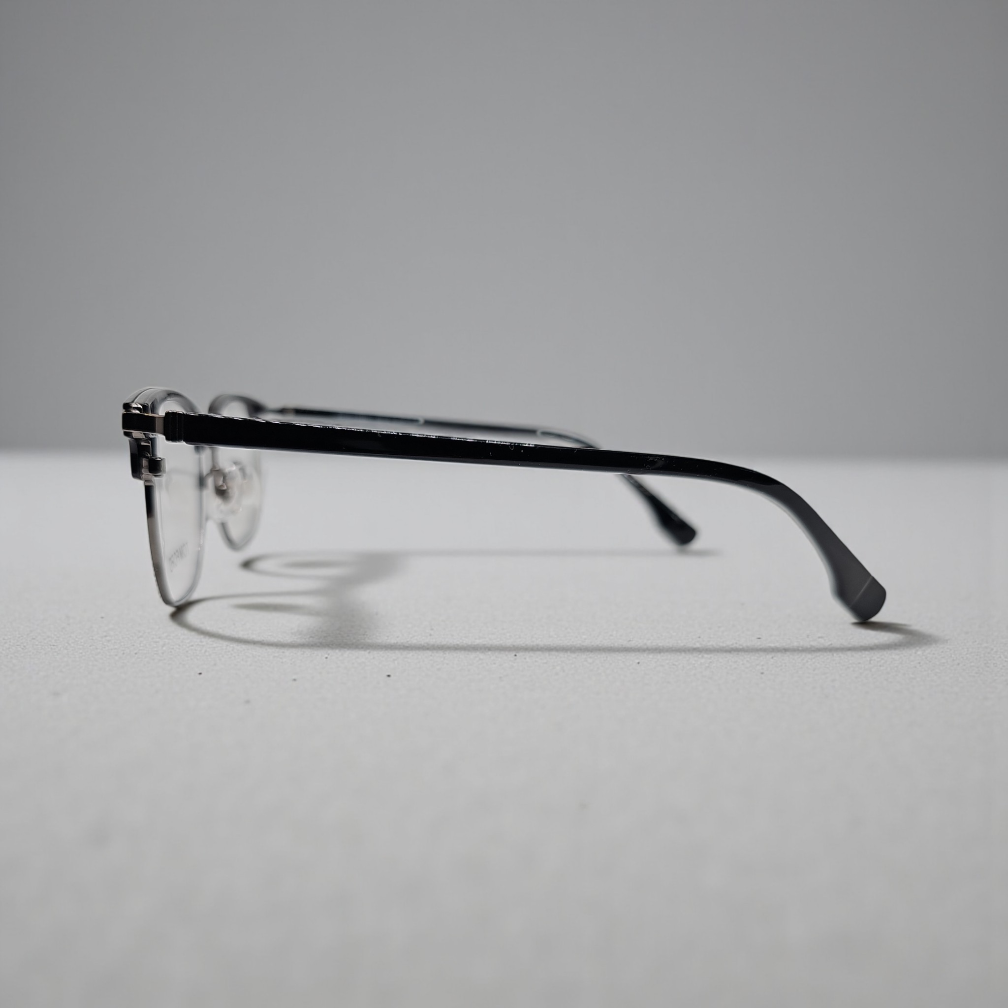 Tomford  98305 size 50 19 148