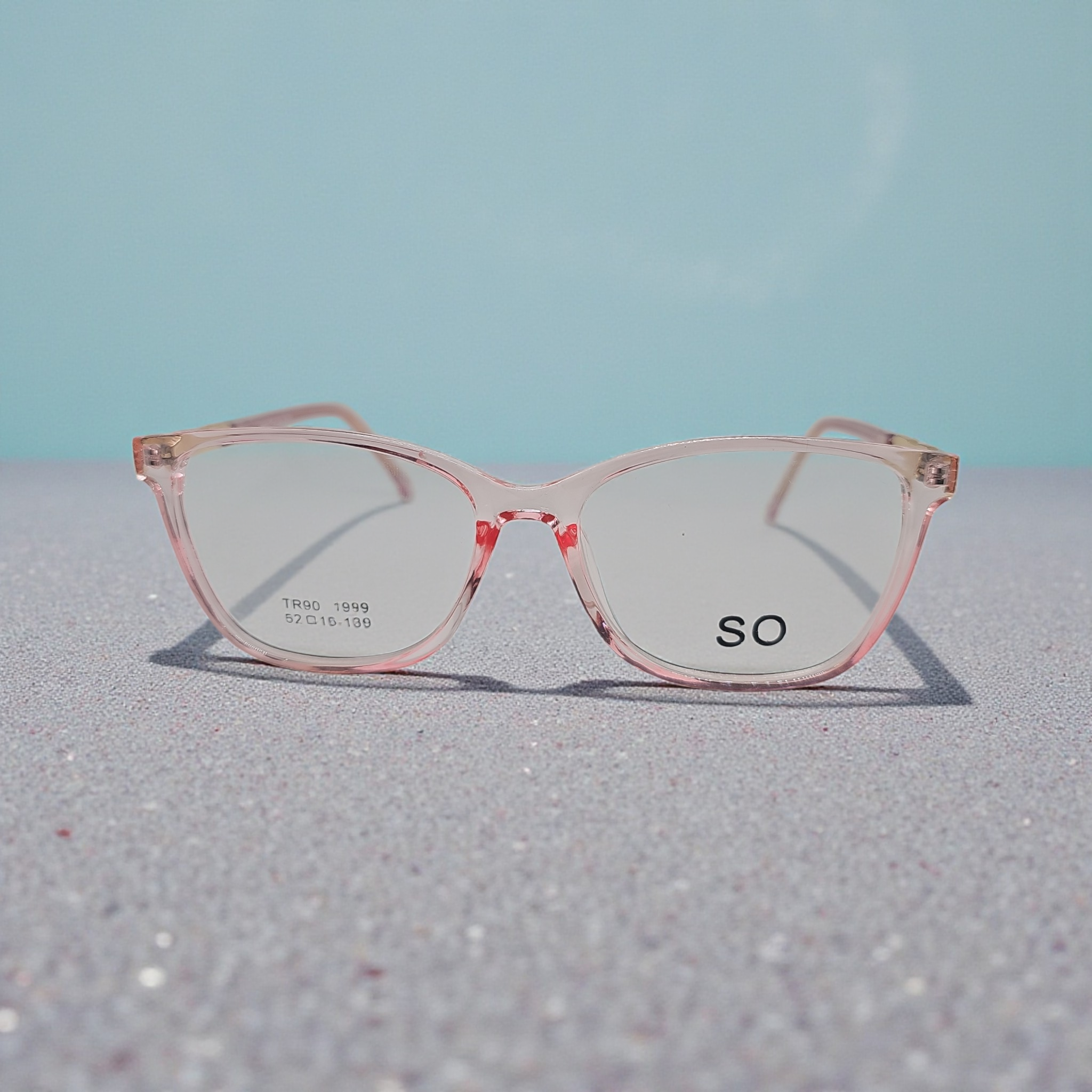 Uo m 1999 size 52 16 139