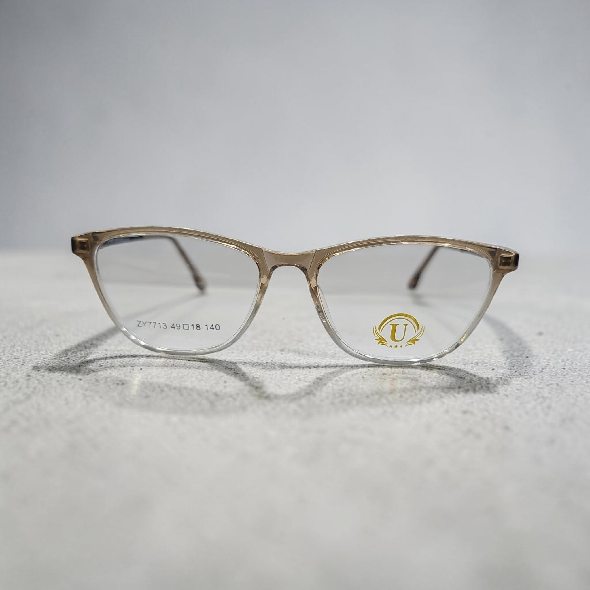 Uo zy7713 size 49 18 140