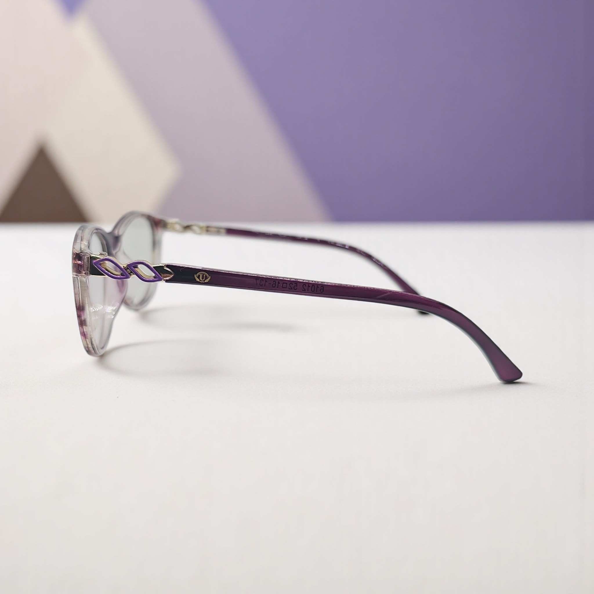 Uo 61012 size 52 16 137