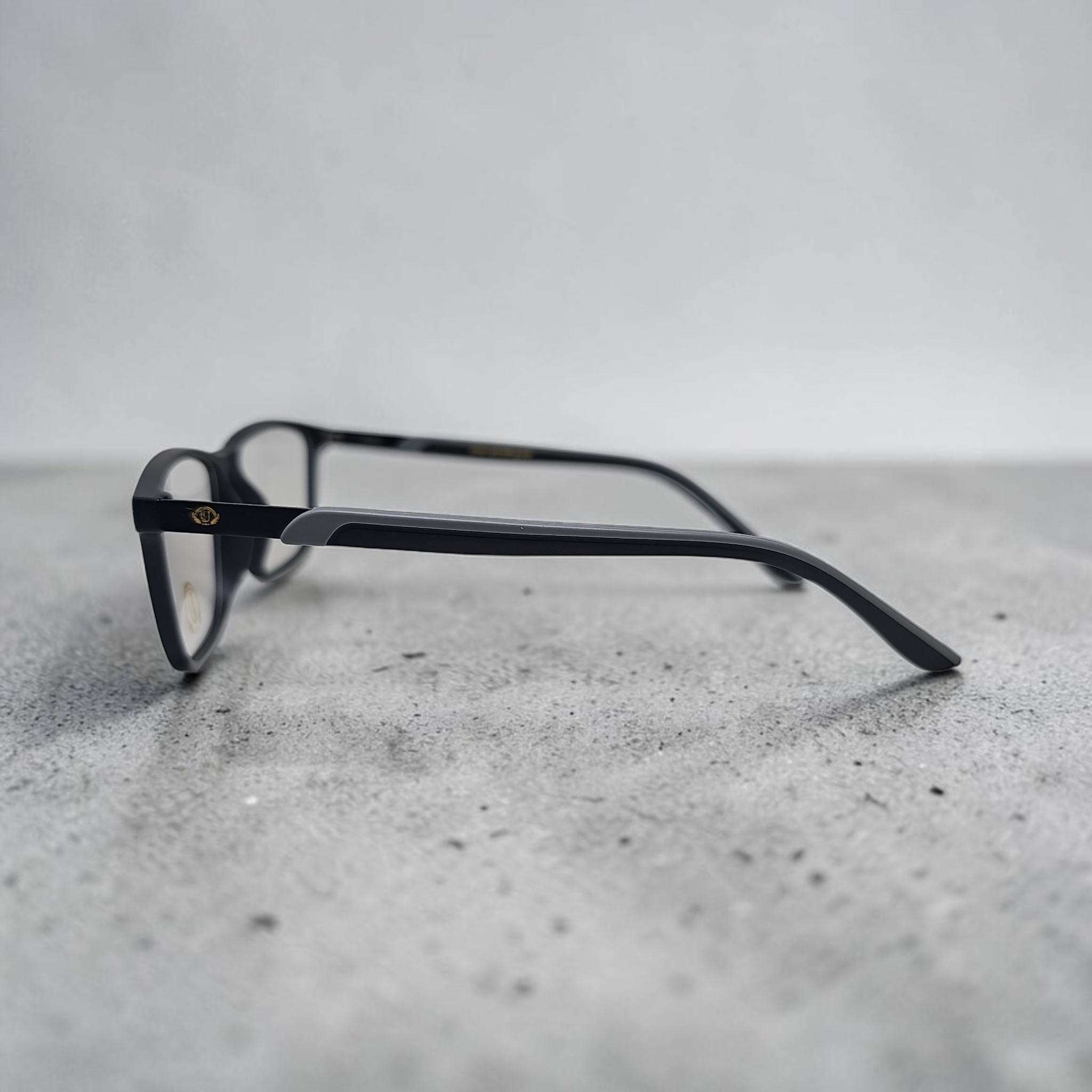 Uo h512 size 53 16 144