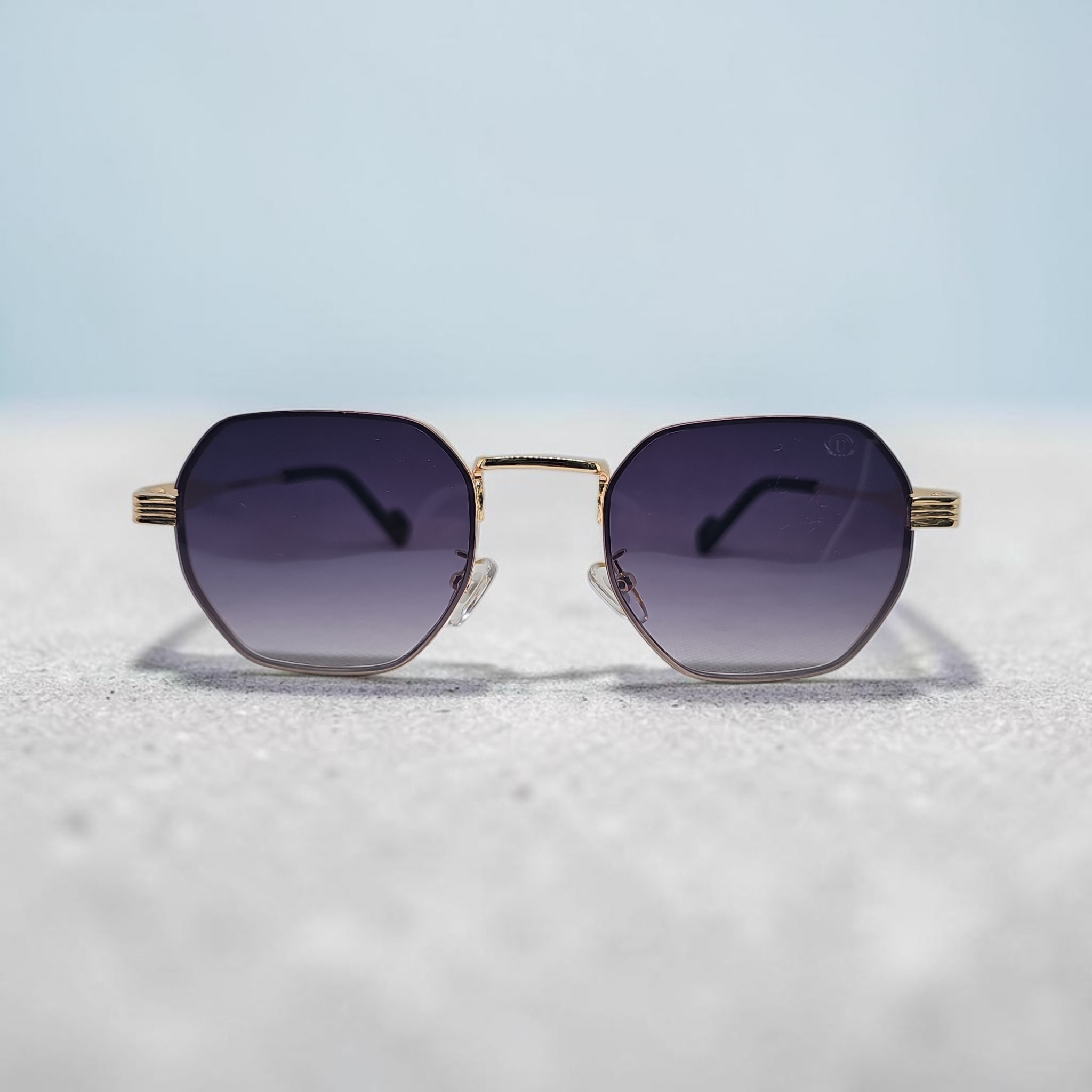 Uo 2730 size 54 18 153