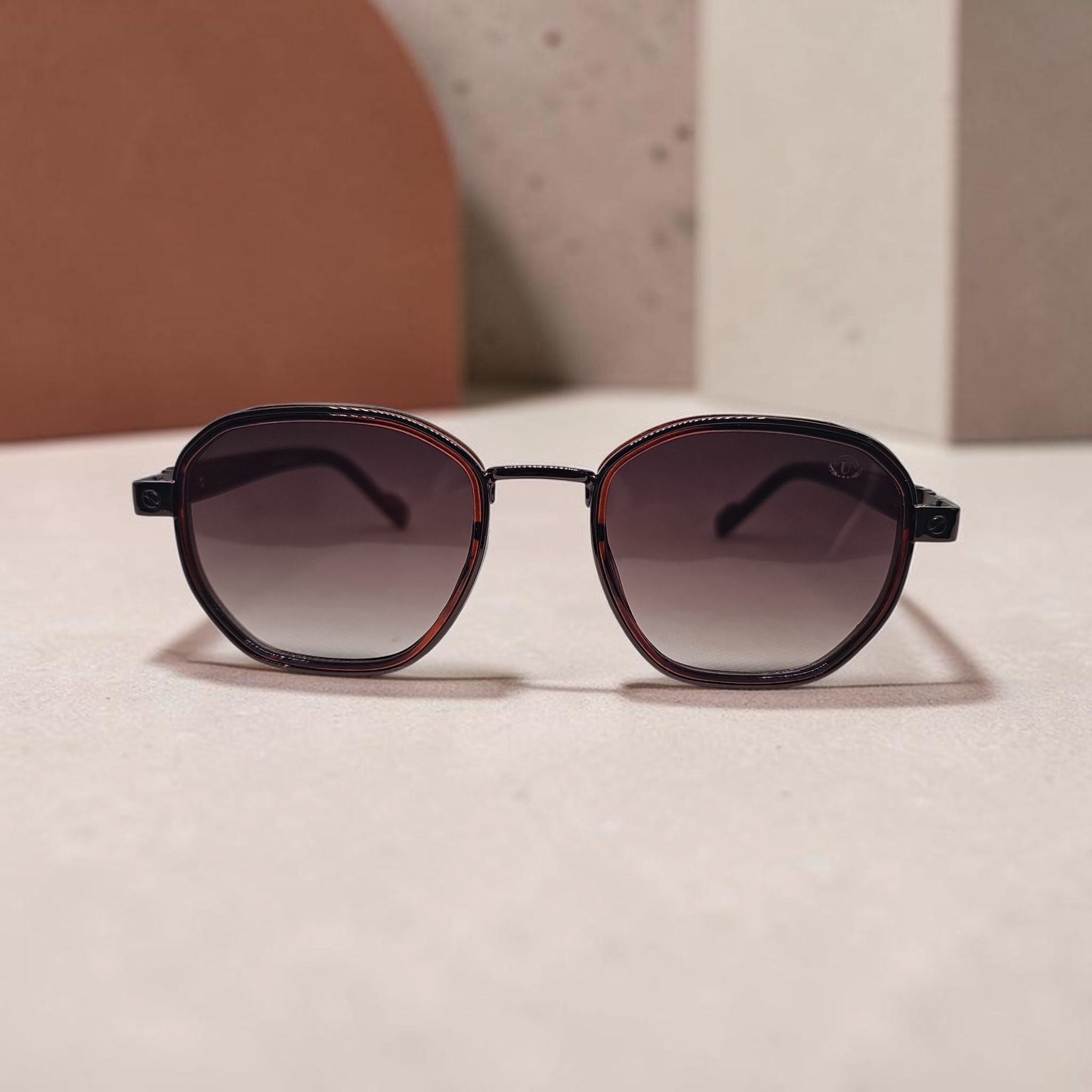 Uo 2489 size 52 19 145
