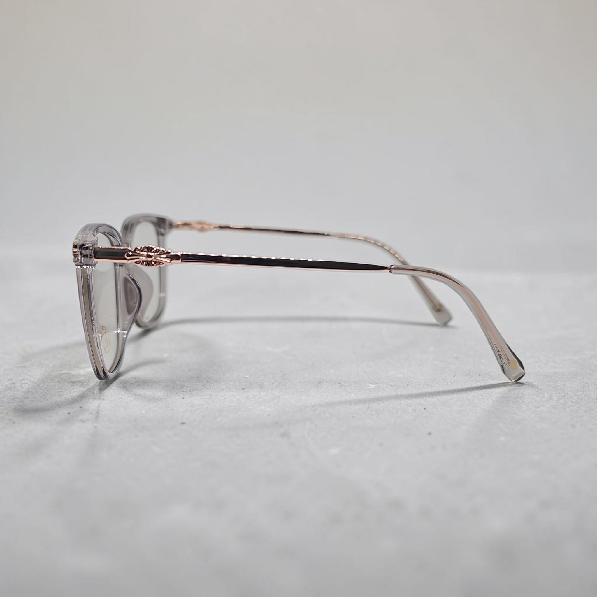 Uo 1014 size 52 19 145