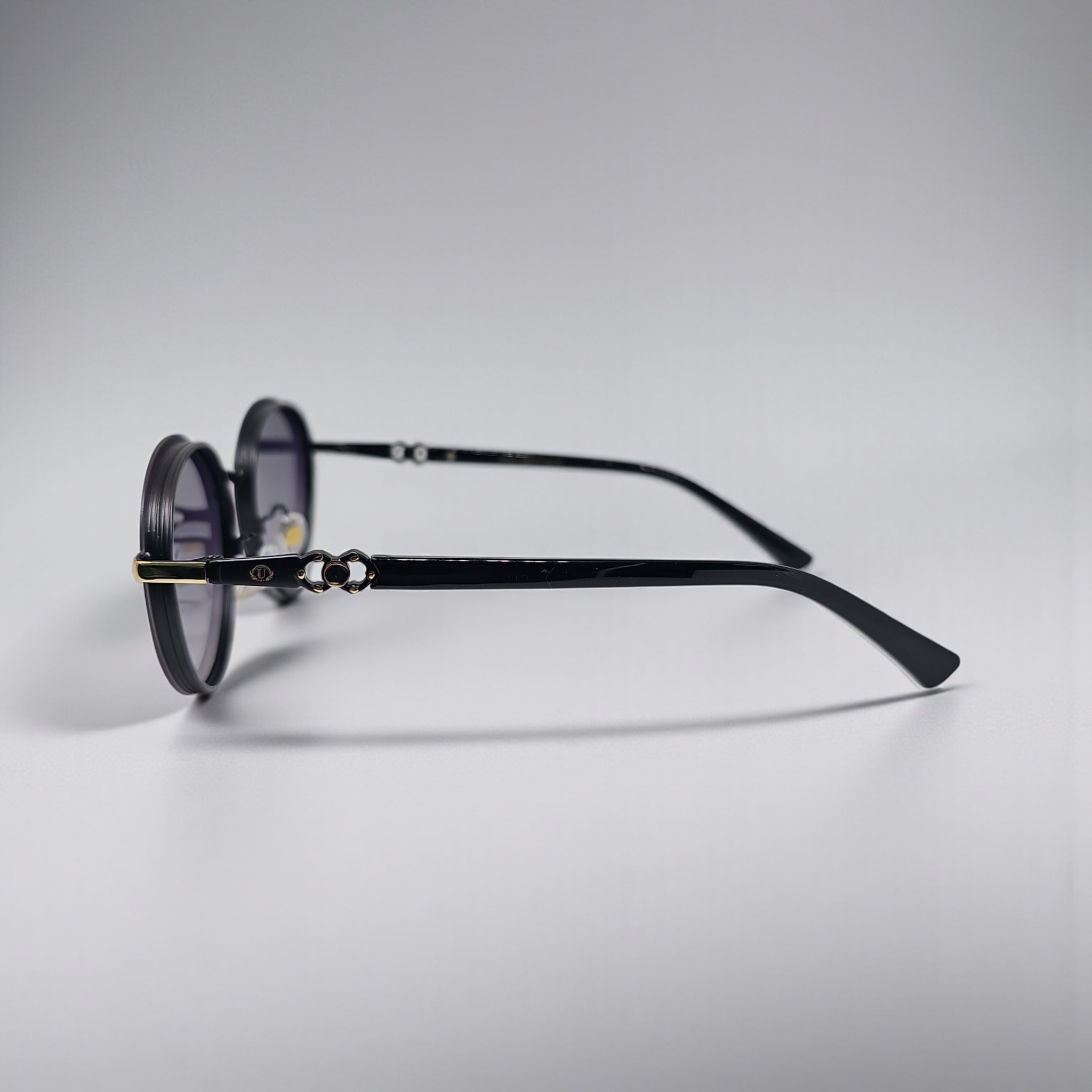 U0 2673 size 44 18 135