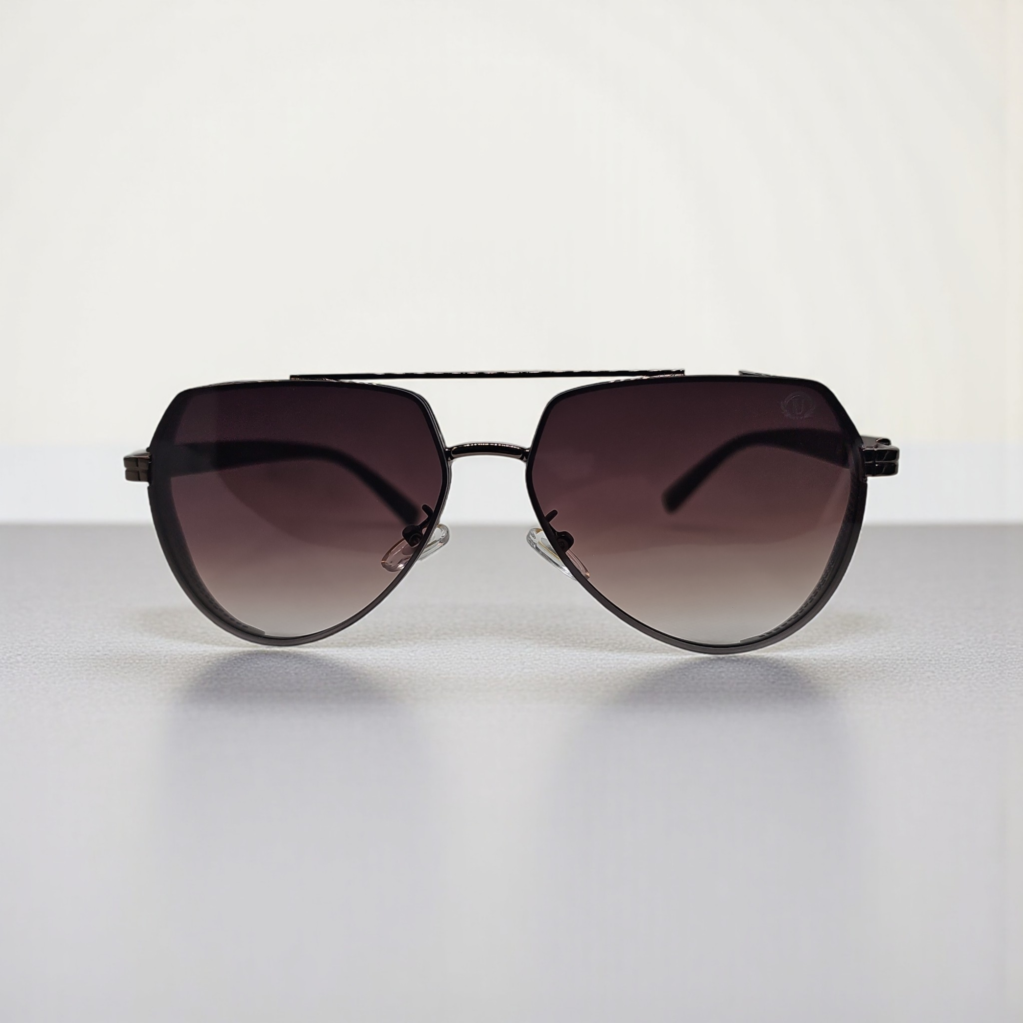 U0 2606 size. 52 17 142