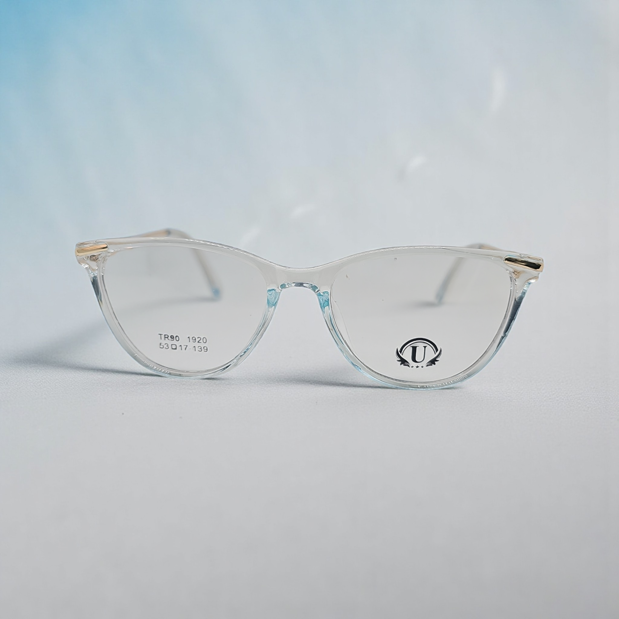 Uo 1920 size 53 17 139