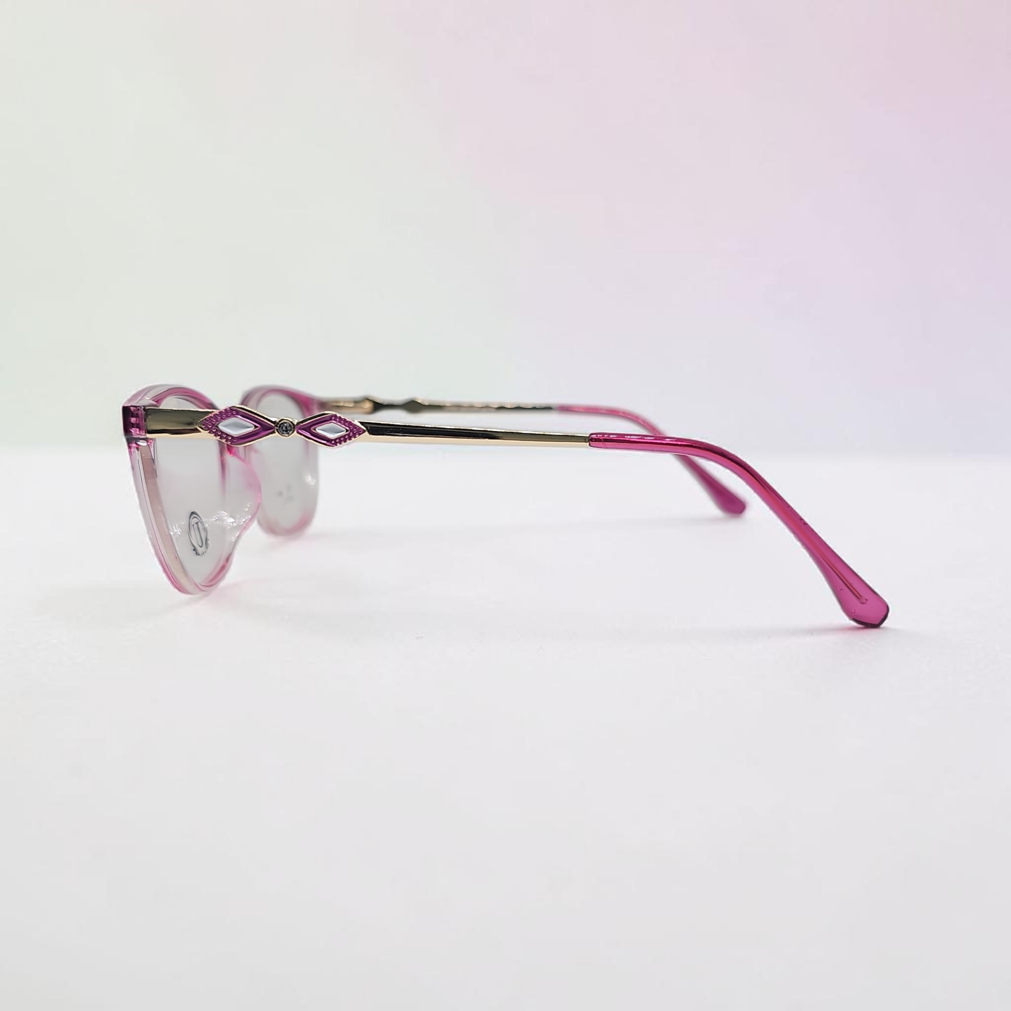 Uo 23194 size 53 16 143