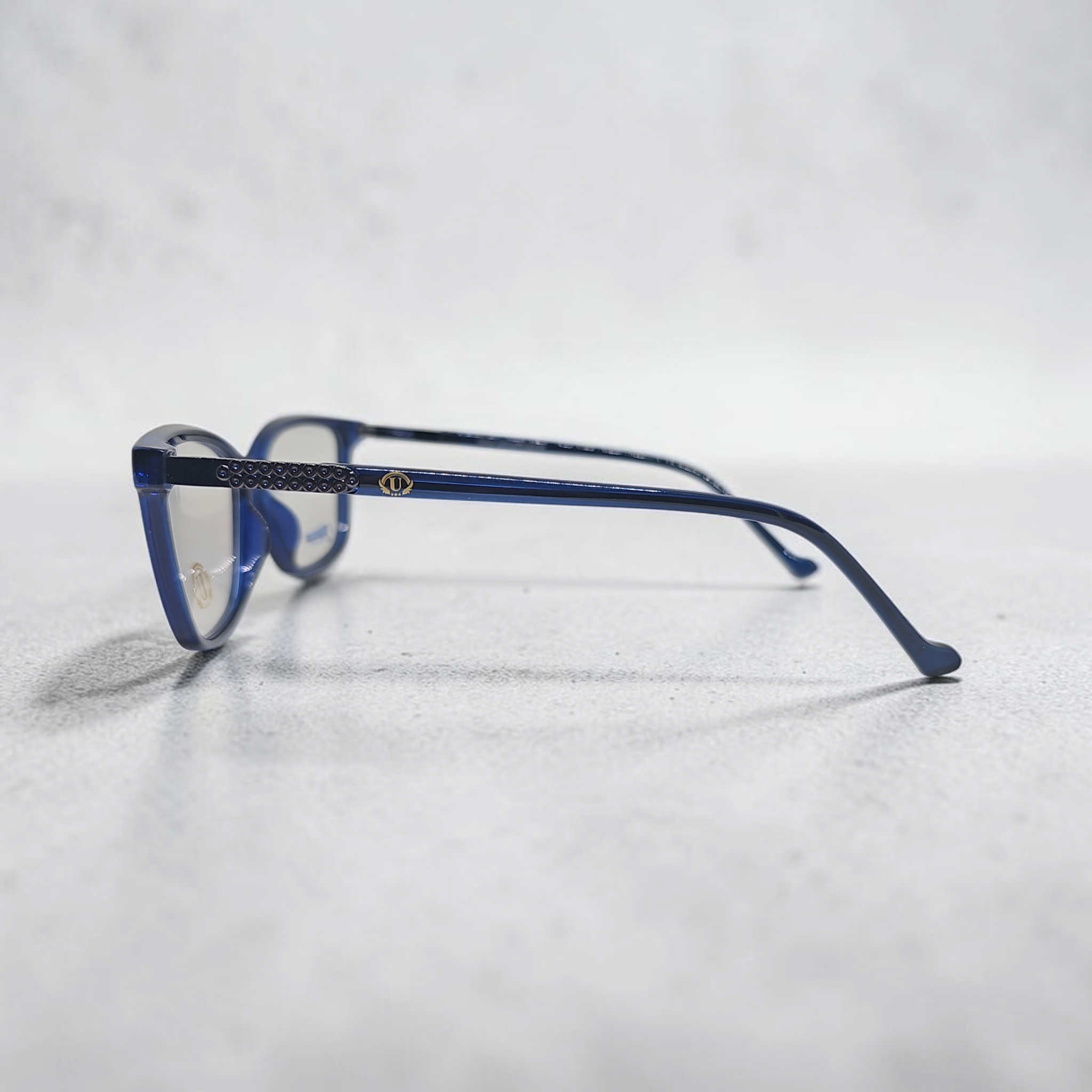 Uo dk 10109 size 53 15 140
