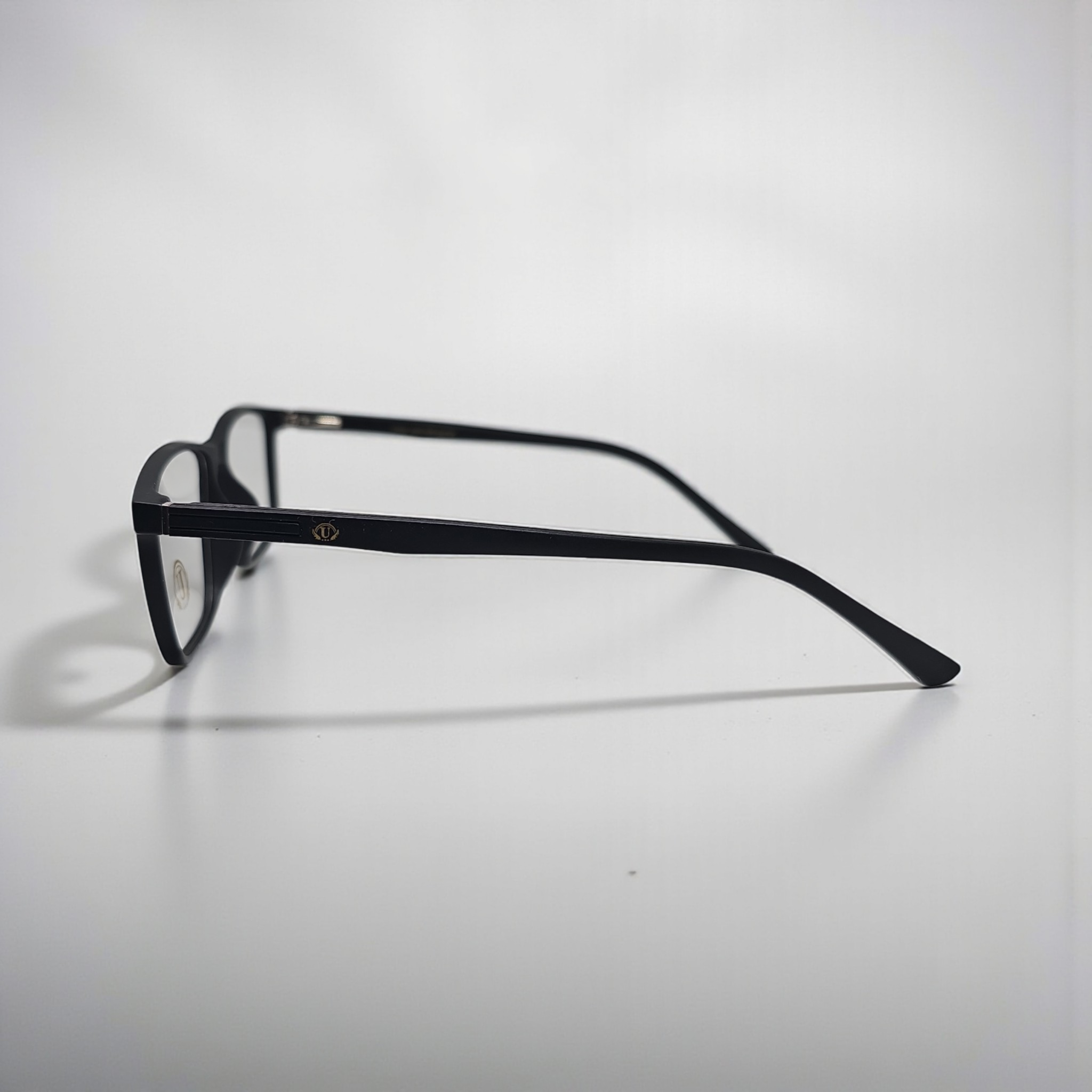 Uo 9018 size 51 17 146